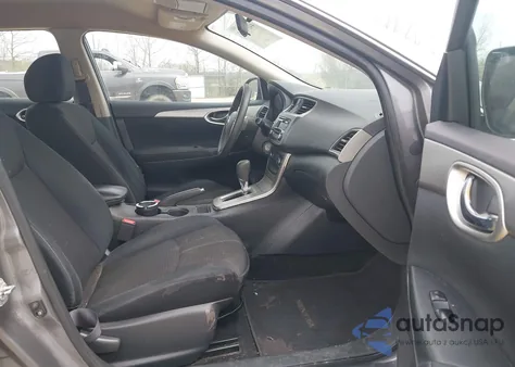 2015 Nissan Sentra S z USA, uszkodzony, nr VIN 3N1AB7AP0FY228410